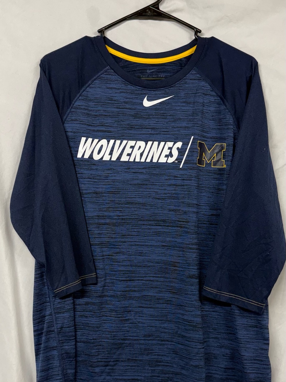Nike Men’s Wolverines Navy and Maize 3/4 Sleeve Performance Shirt